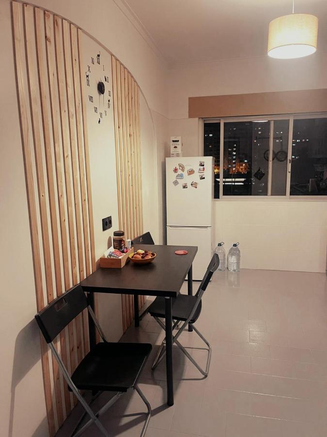 Rooms 10 Mins Walk From Train Station! Agualva-Cacem Exterior photo